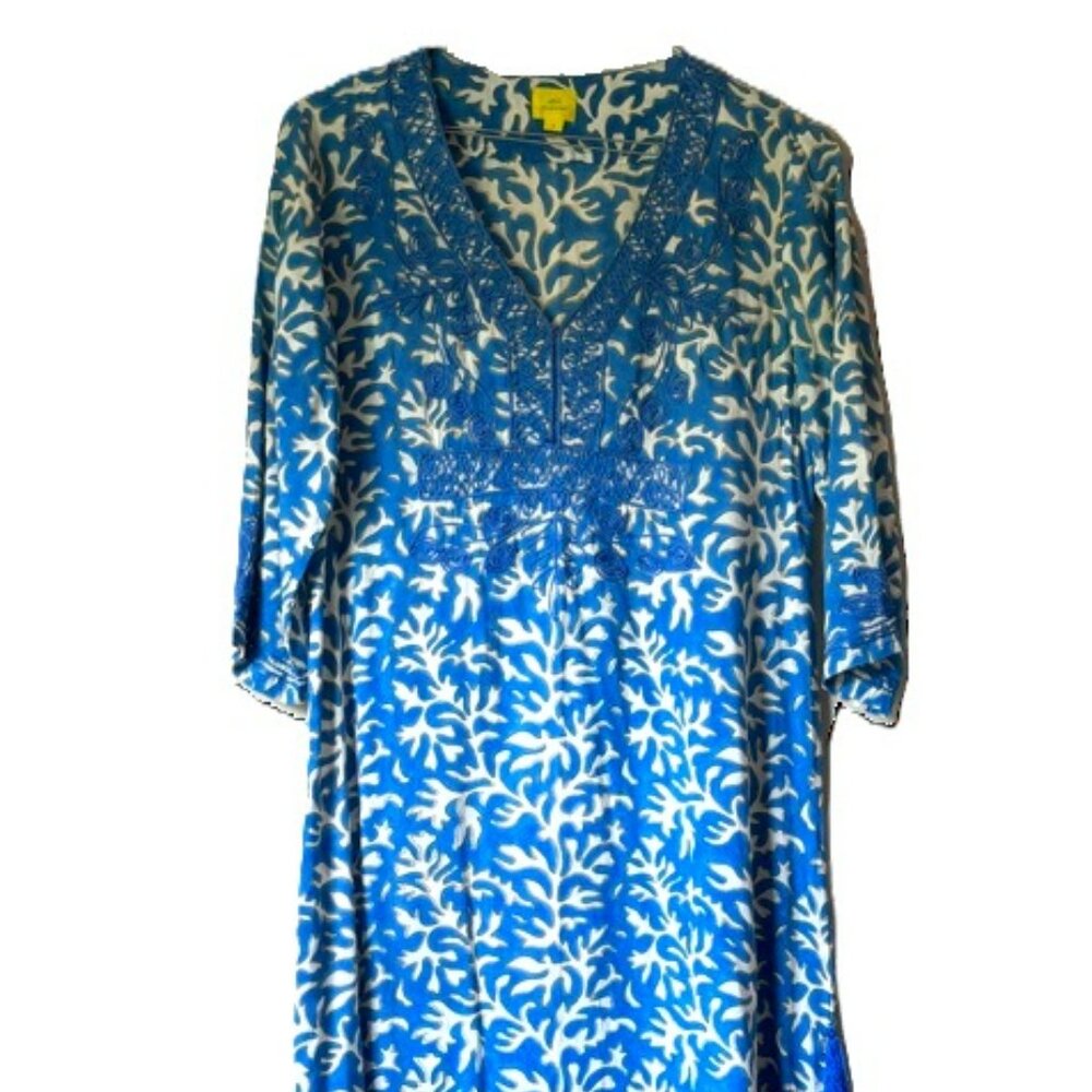 Roller Rabbit Embroidered Blue Print Caftan- size Small